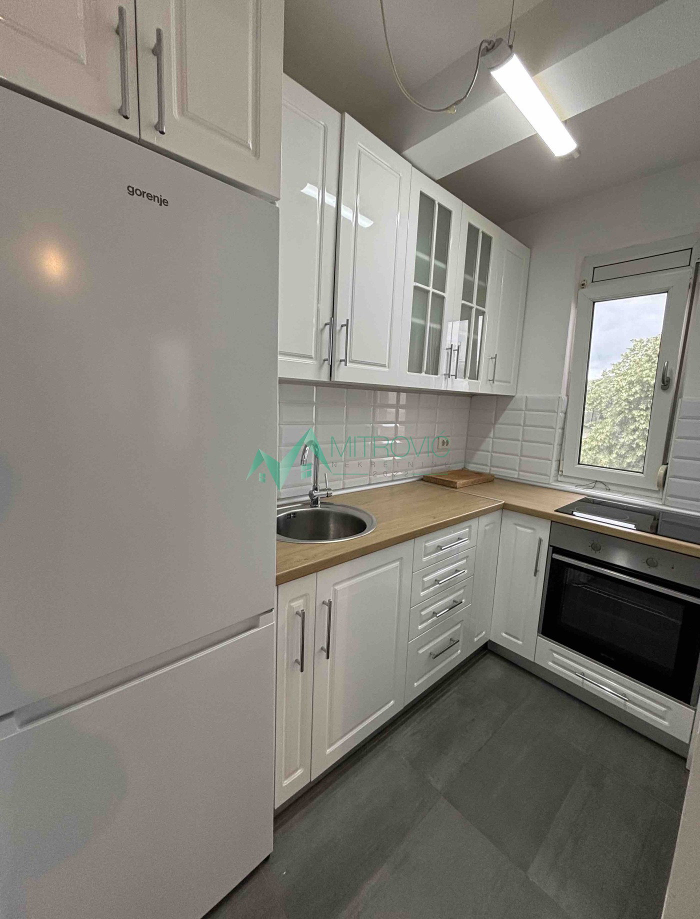 Stan Prodaja Novi Sad  42 m2