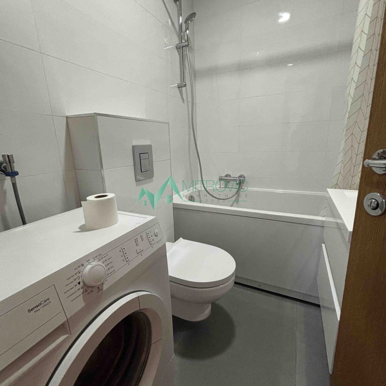 Jednoiposoban stan na prodaju, Sajmište, Novi Sad, 42m², 152.440 €