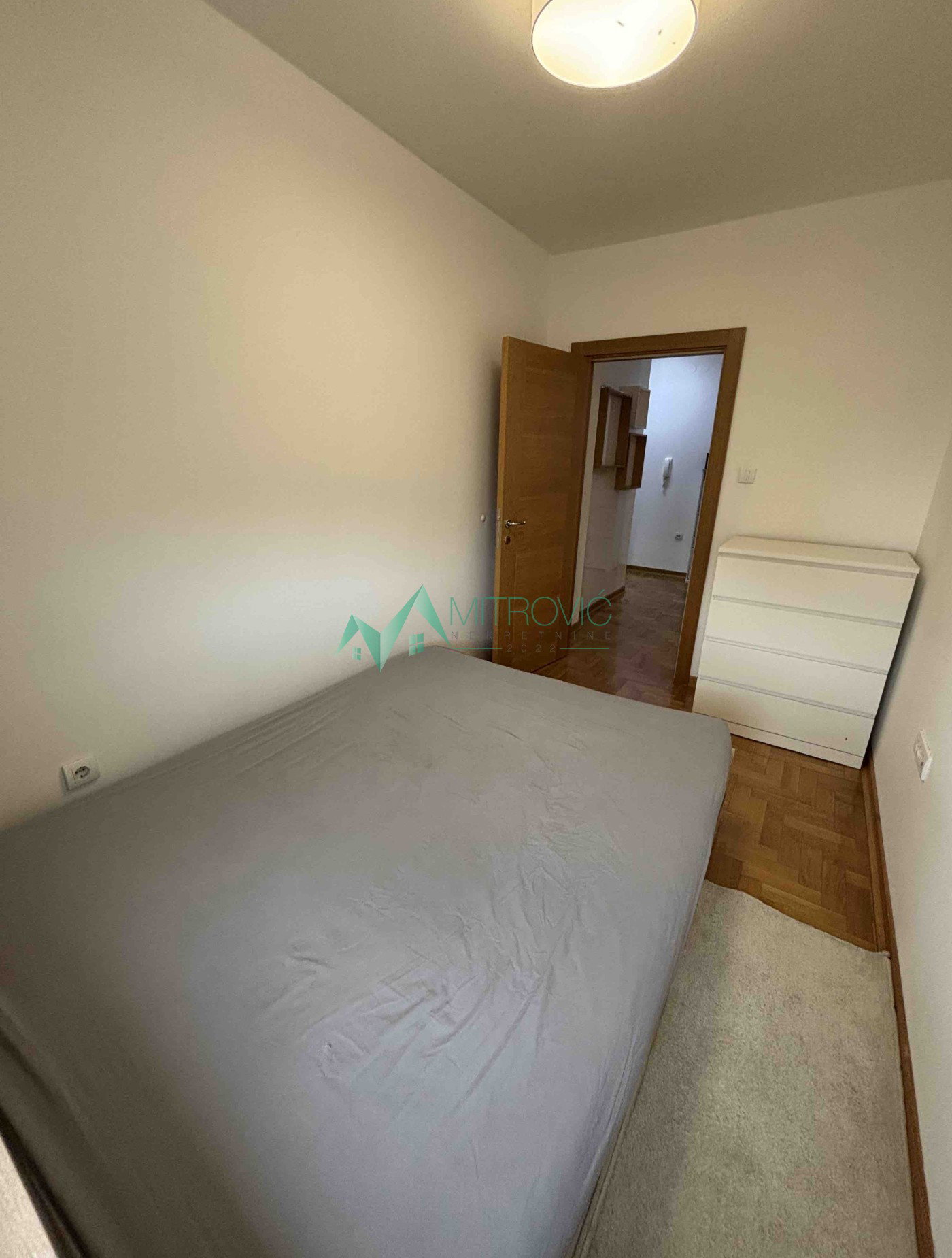 Stan Prodaja Novi Sad  42 m2