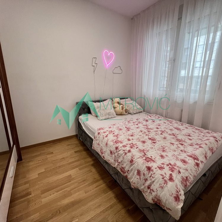 Jednoiposoban stan na prodaju, Avijatičarsko Naselje, Novi Sad, 36m², 119.480 €