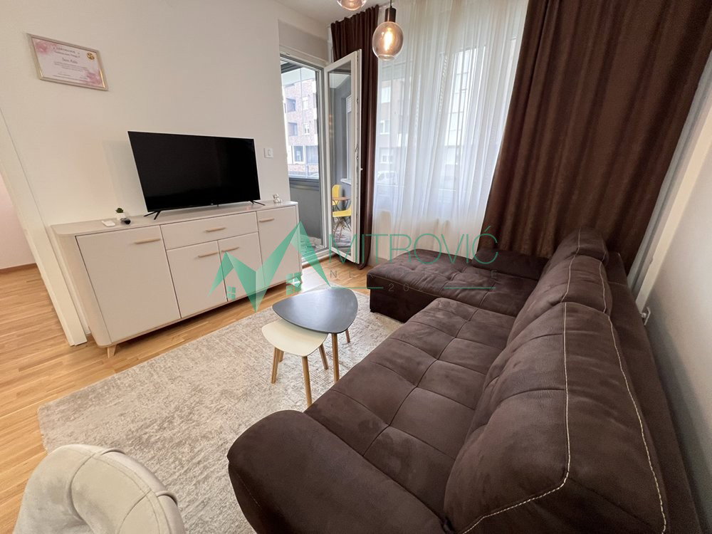 stanovi-1-5-vp-avijatiCarsko-naselje-1004106-owytg Jednoiposoban stan na prodaju, Avijatičarsko Naselje, Novi Sad, 36m², 119.480 €