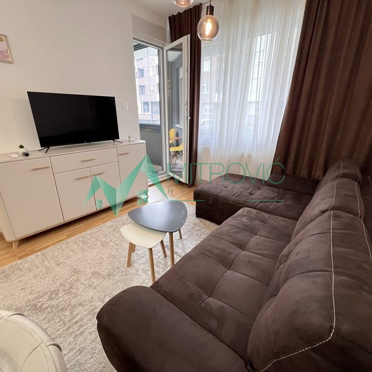 Jednoiposoban stan na prodaju, Avijatičarsko Naselje, Novi Sad, 36m², 119.480 €