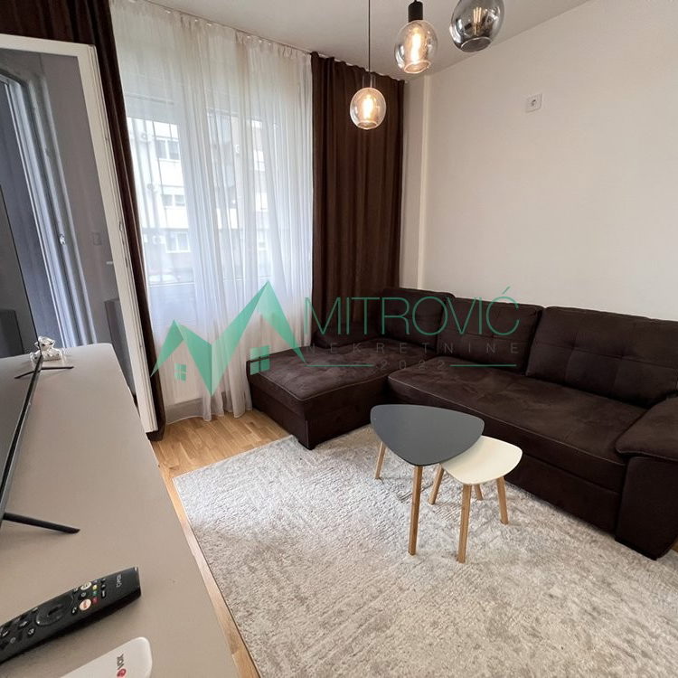 Jednoiposoban stan na prodaju, Avijatičarsko Naselje, Novi Sad, 36m², 119.480 €