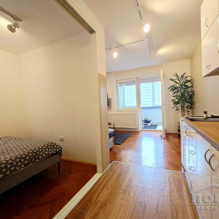 Stan Prodaja Novi Sad  36 m2