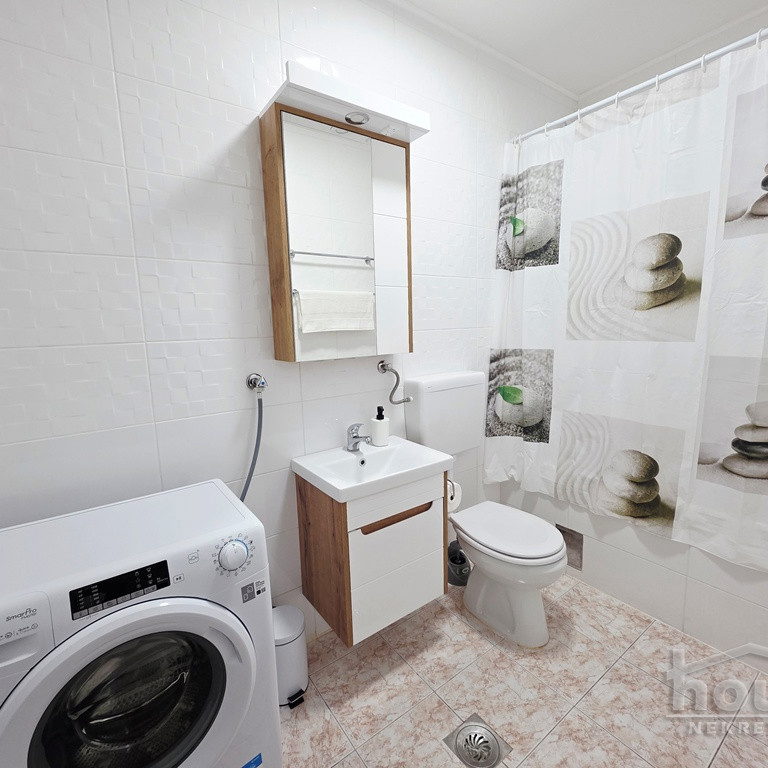 Jednoiposoban stan na prodaju, Bulevar Evrope, Novi Sad, 37m², 123.600 €