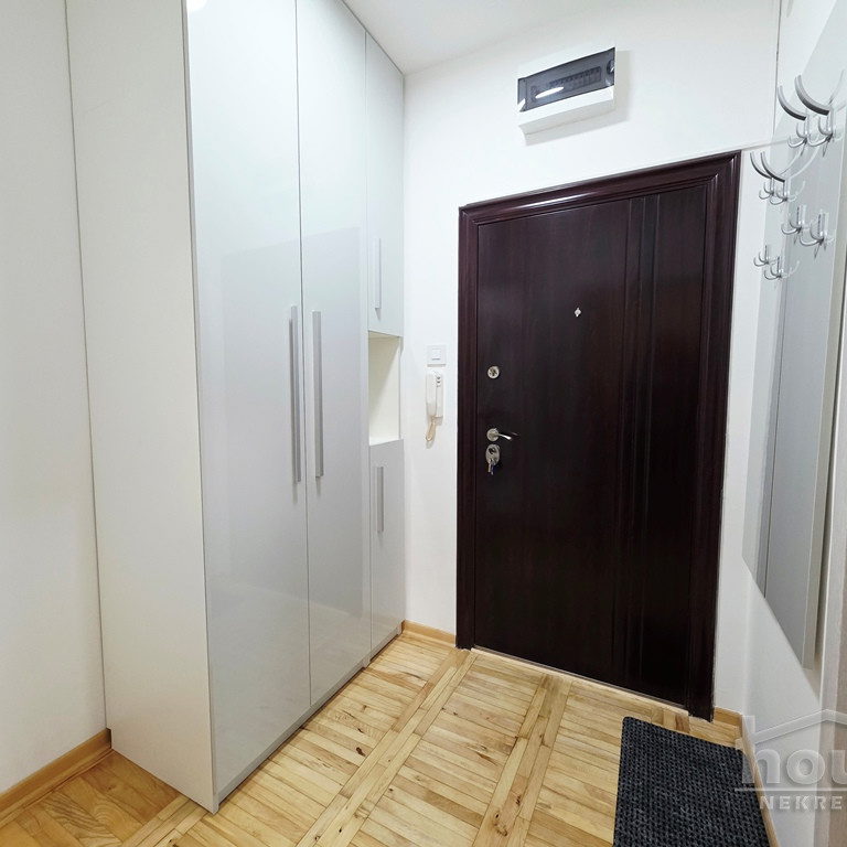 Jednoiposoban stan na prodaju, Bulevar Evrope, Novi Sad, 37m², 123.600 €