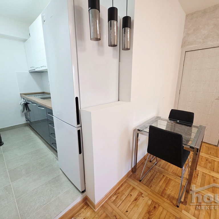 Stan Prodaja Novi Sad  37 m2