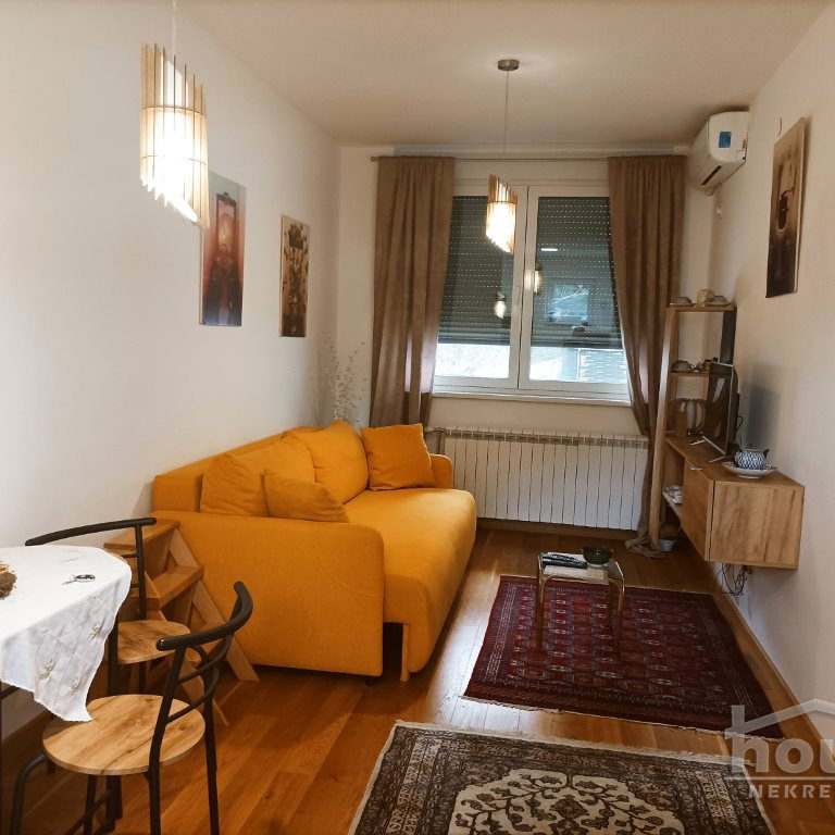 Stan Prodaja Novi Sad  35 m2