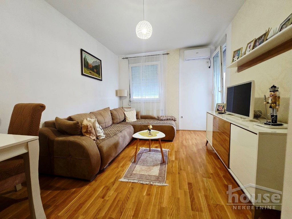Stan Prodaja Novi Sad  40 m2
