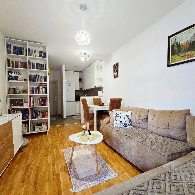 Stan Prodaja Novi Sad  40 m2