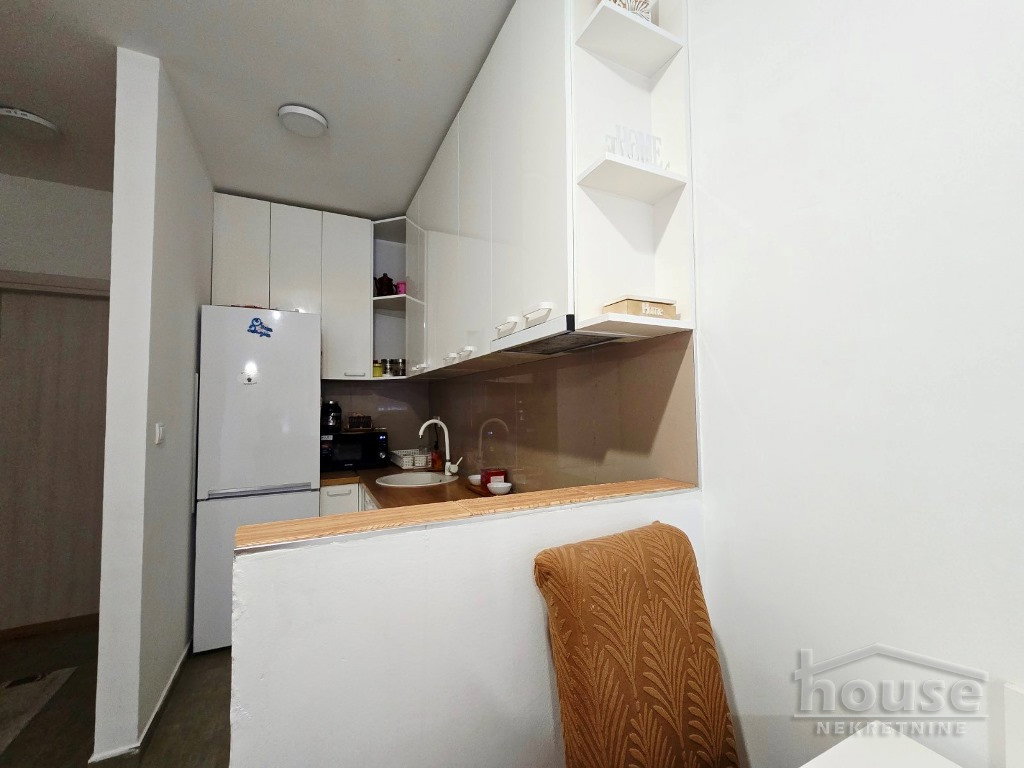 Jednoiposoban stan na prodaju, Nova Detelinara, Novi Sad, 40m², 127.000 €