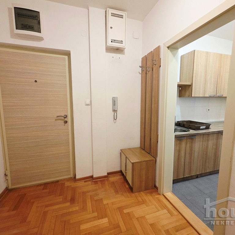 Jednoiposoban stan na prodaju, Jugovićevo, Novi Sad, 42m², 124.000 €