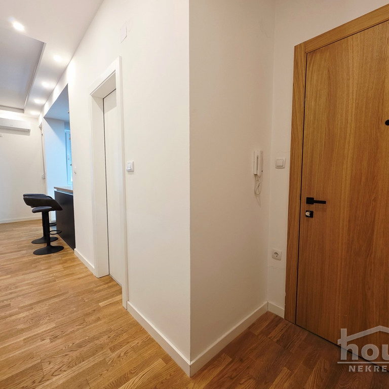 Jednoiposoban stan na prodaju, Petrovaradin, Novi Sad, 42m², 118.500 €