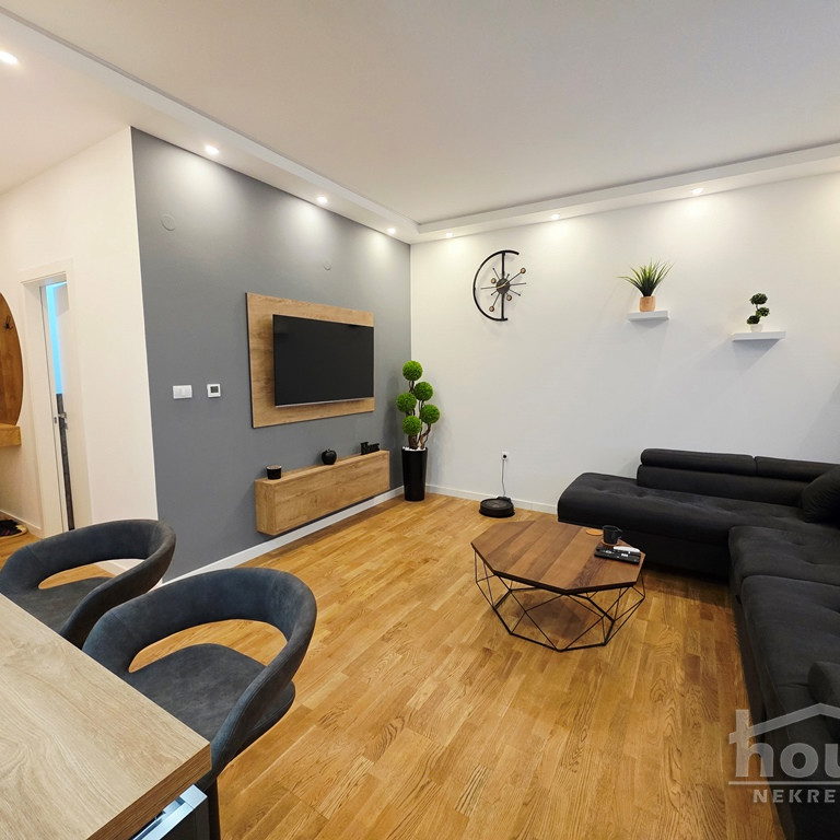 Stan Prodaja Novi Sad  42 m2