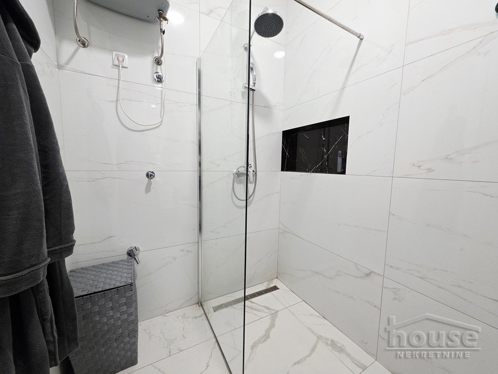 stanovi-1-5-vp-petrovaradin-1102227-lsto5 Jednoiposoban stan na prodaju, Petrovaradin, Novi Sad, 42m², 118.500 €