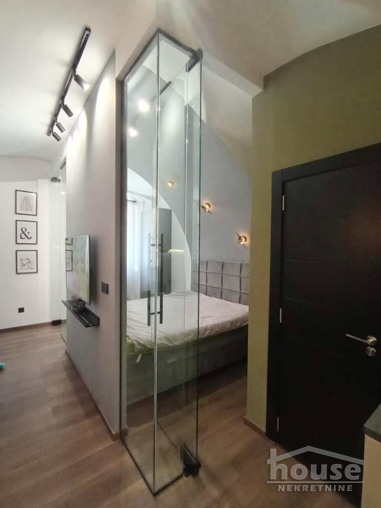 Stan Prodaja Novi Sad  30 m2