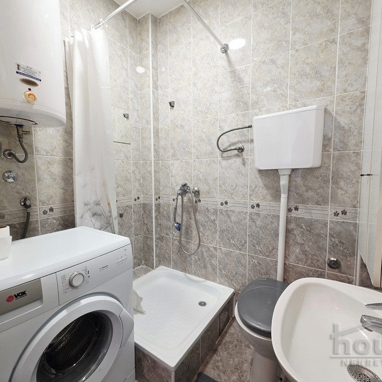 Jednosoban stan na prodaju, Centar, Novi Sad, 29m², 88.400 €