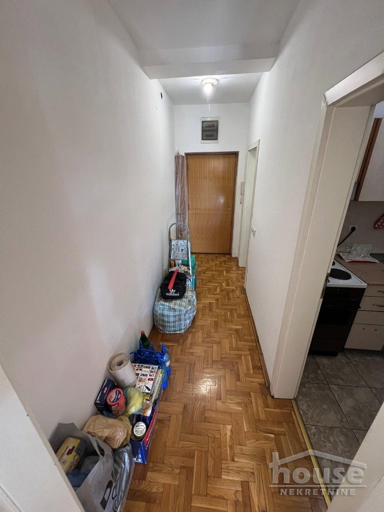 Stan Prodaja Novi Sad  30 m2