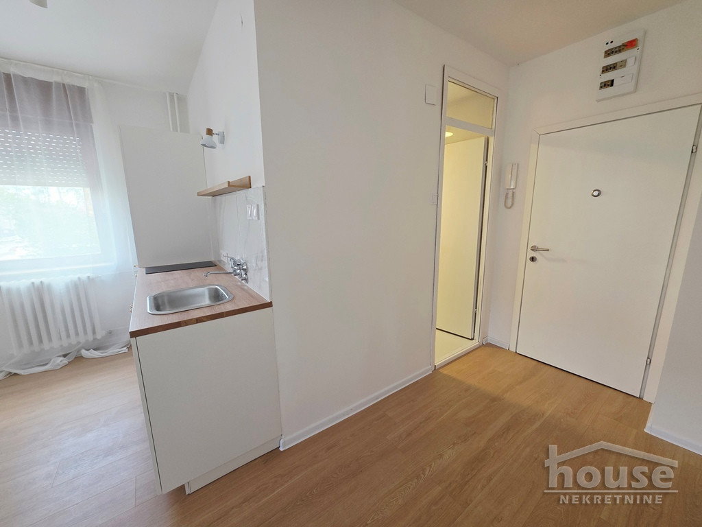 stanovi-1-re-nova-detelinara-1065702-bxbch Jednosoban stan na prodaju, Nova Detelinara, Novi Sad, 30m², 102.000 €