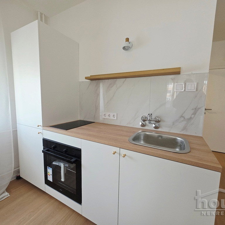Stan Prodaja Novi Sad  30 m2