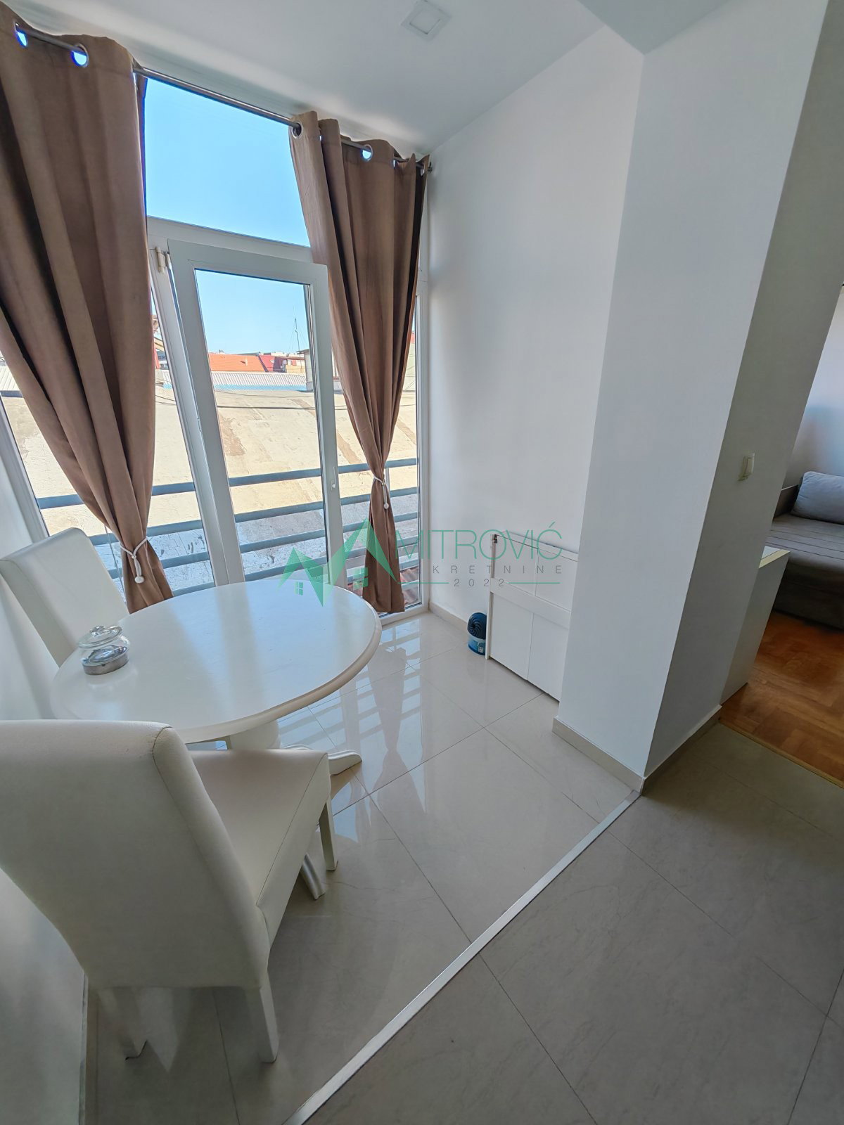 stanovi-1-re-podbara-1004061-1cazw Jednosoban stan na prodaju, Podbara, Novi Sad, 24m², 97.850 €