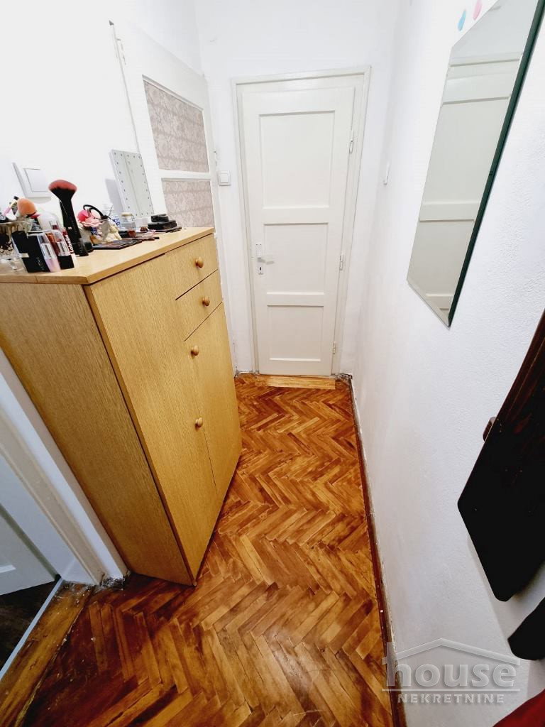 Jednosoban stan na prodaju, Satelit, Novi Sad, 33m², 82.400 €
