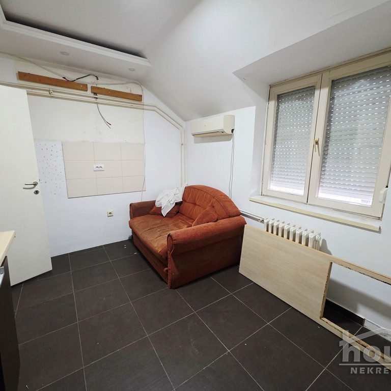 Stan Prodaja Novi Sad  32 m2