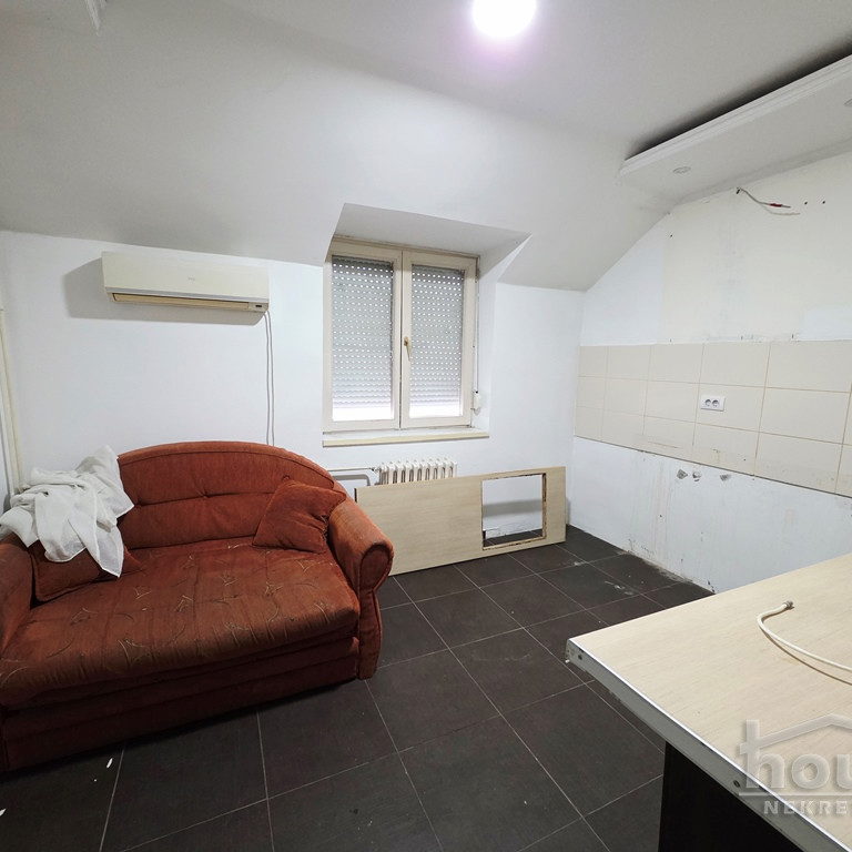 Stan Prodaja Novi Sad  32 m2