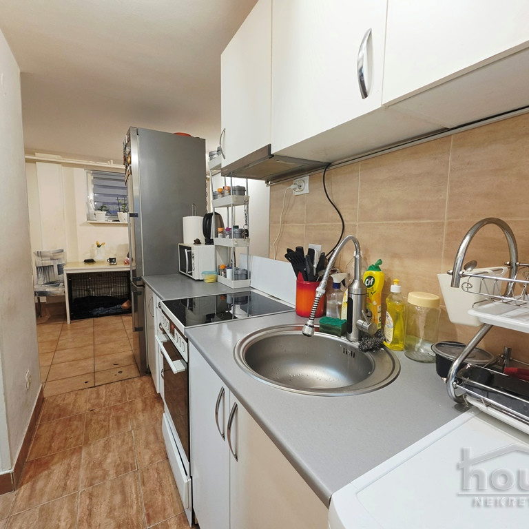 Stan Prodaja Novi Sad  30 m2