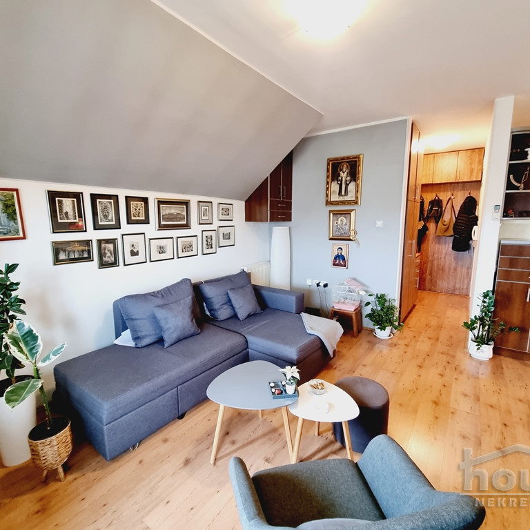 Stan Prodaja Novi Sad  64 m2