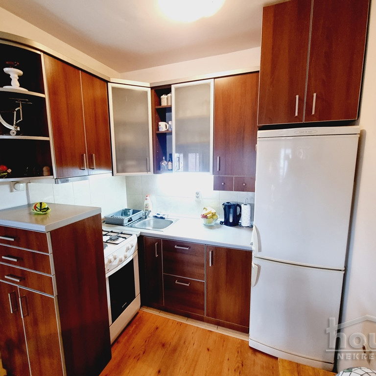 Stan Prodaja Novi Sad  64 m2