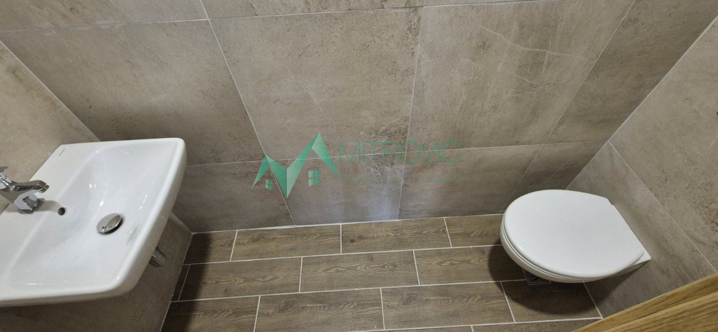 stanovi-2-5-dx-petrovaradin-1001928-fejm3 Dvoiposoban stan na prodaju, Petrovaradin, Novi Sad, 84m², 180.660 €