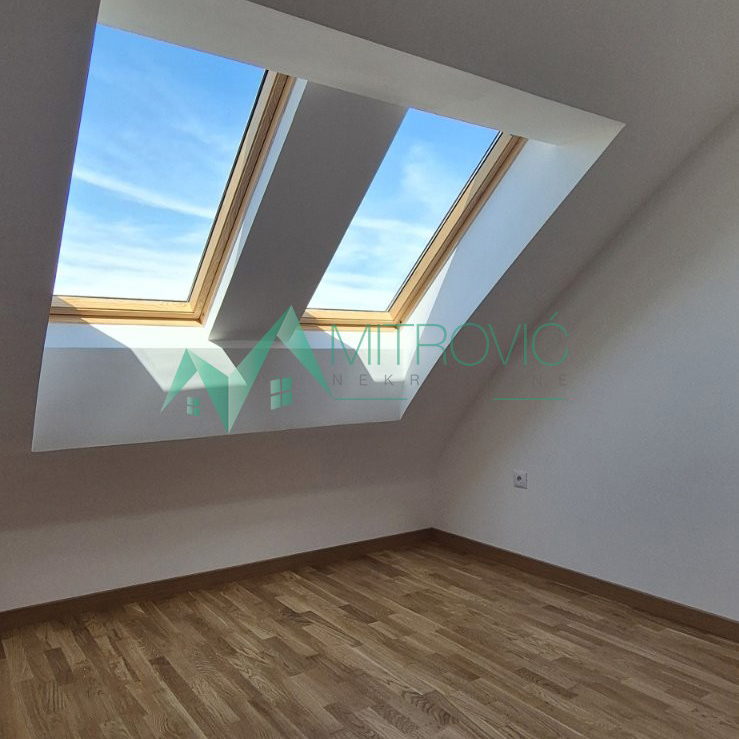 Dvoiposoban stan na prodaju, Petrovaradin, Novi Sad, 84m², 180.660 €