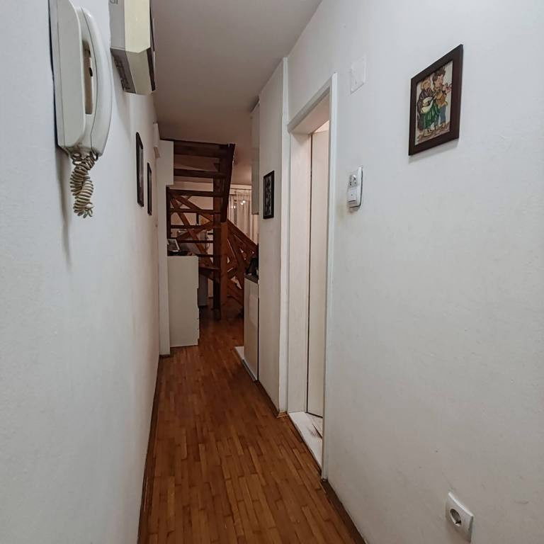 Dvoiposoban stan na prodaju, Sajmište, Novi Sad, 57m², 110.000 €