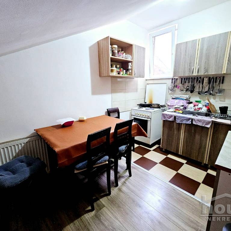 Dvoiposoban stan na prodaju, Bulevar Patrijarha Pavla, Novi Sad, 60m², 120.000 €