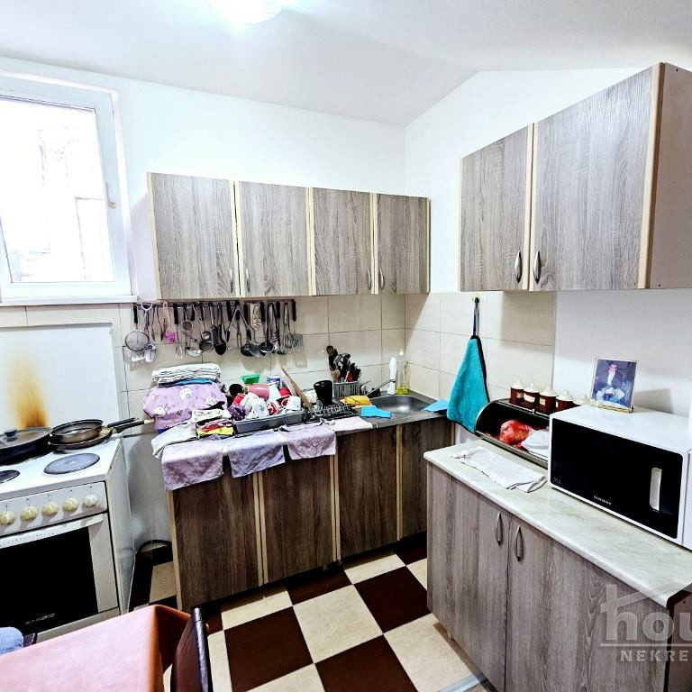 Dvoiposoban stan na prodaju, Bulevar Patrijarha Pavla, Novi Sad, 60m², 120.000 €