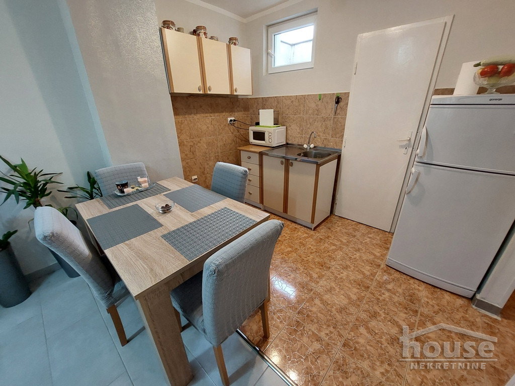 Dvoiposoban stan na prodaju, Železnička Stanica, Novi Sad, 56m², 4. sprat, 130.000 €