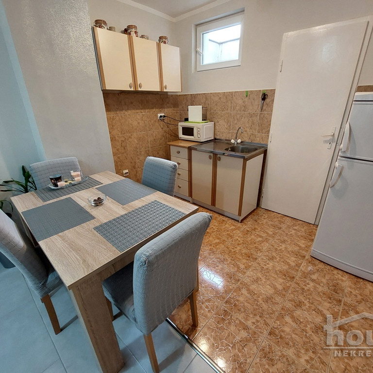 Dvoiposoban stan na prodaju, Železnička Stanica, Novi Sad, 56m², 4. sprat, 130.000 €
