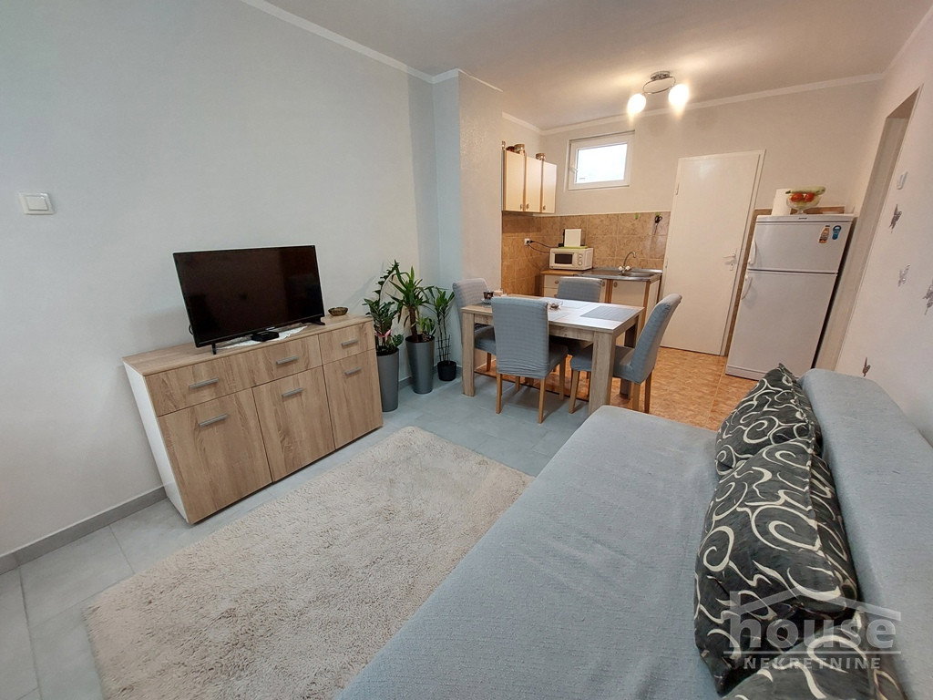 Dvoiposoban stan na prodaju, Železnička Stanica, Novi Sad, 56m², 4. sprat, 130.000 €