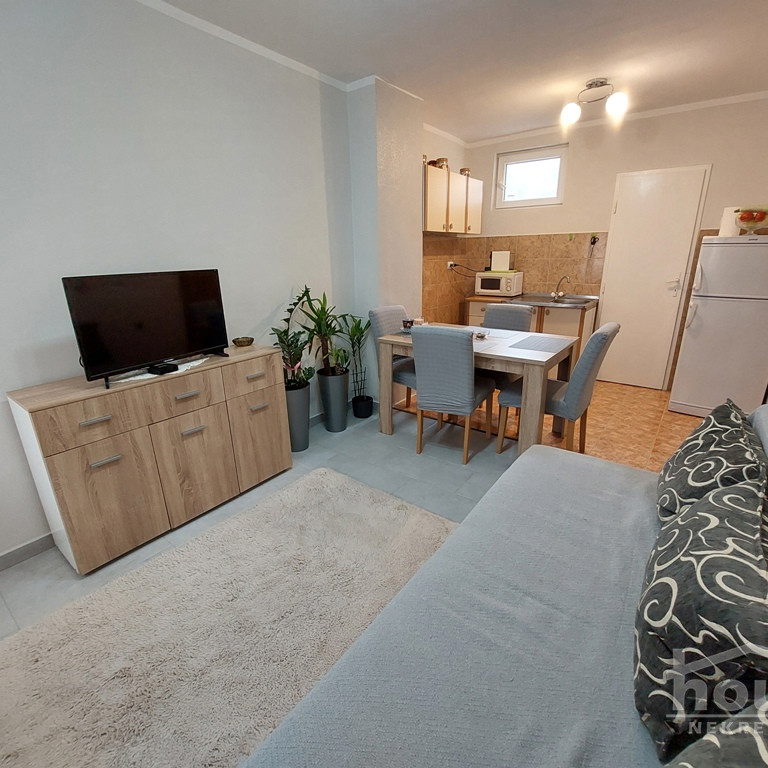 Dvoiposoban stan na prodaju, Železnička Stanica, Novi Sad, 56m², 4. sprat, 130.000 €
