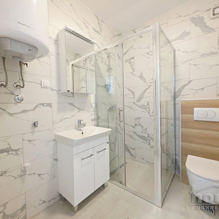 Dvoiposoban stan na prodaju, Adice, Novi Sad, 50m², 100.000 €