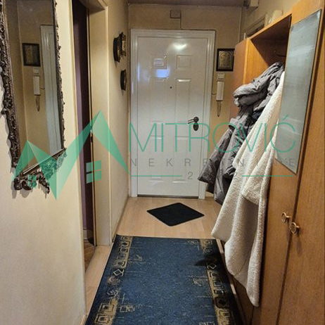 Trosoban stan na prodaju, Spens, Novi Sad, 73m², 187.975 €