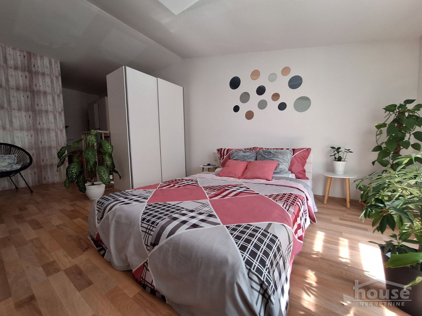 Stan Prodaja Novi Sad  50 m2