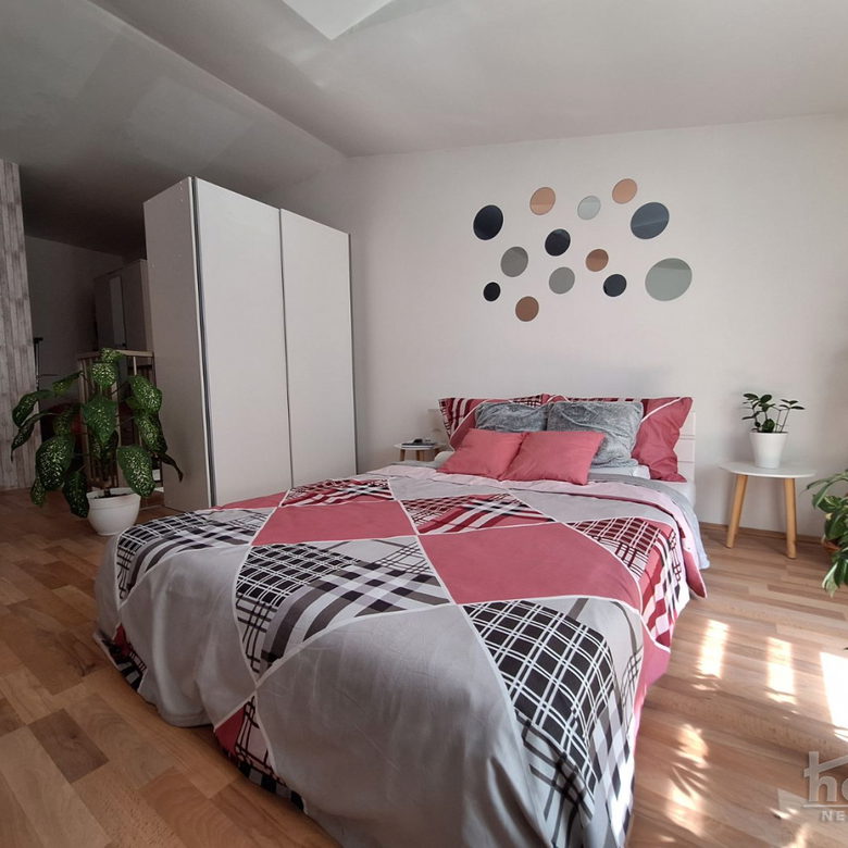Stan Prodaja Novi Sad  50 m2