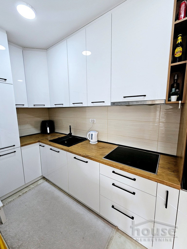 Stan Prodaja Novi Sad  47 m2