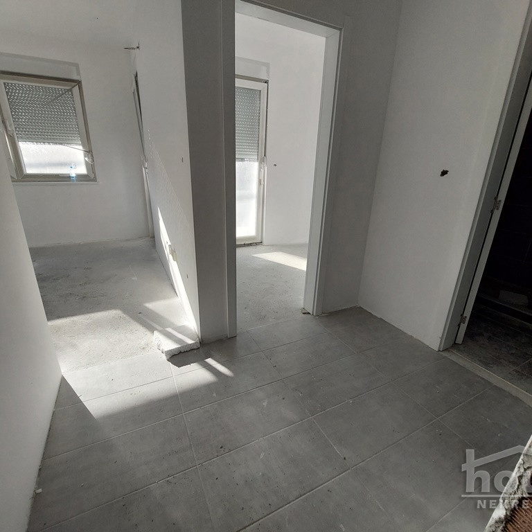 Stan Prodaja Novi Sad  43 m2