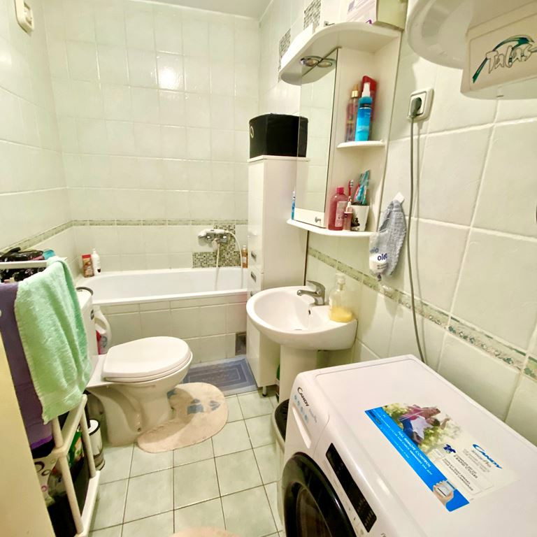Stan Prodaja Novi Sad  65 m2