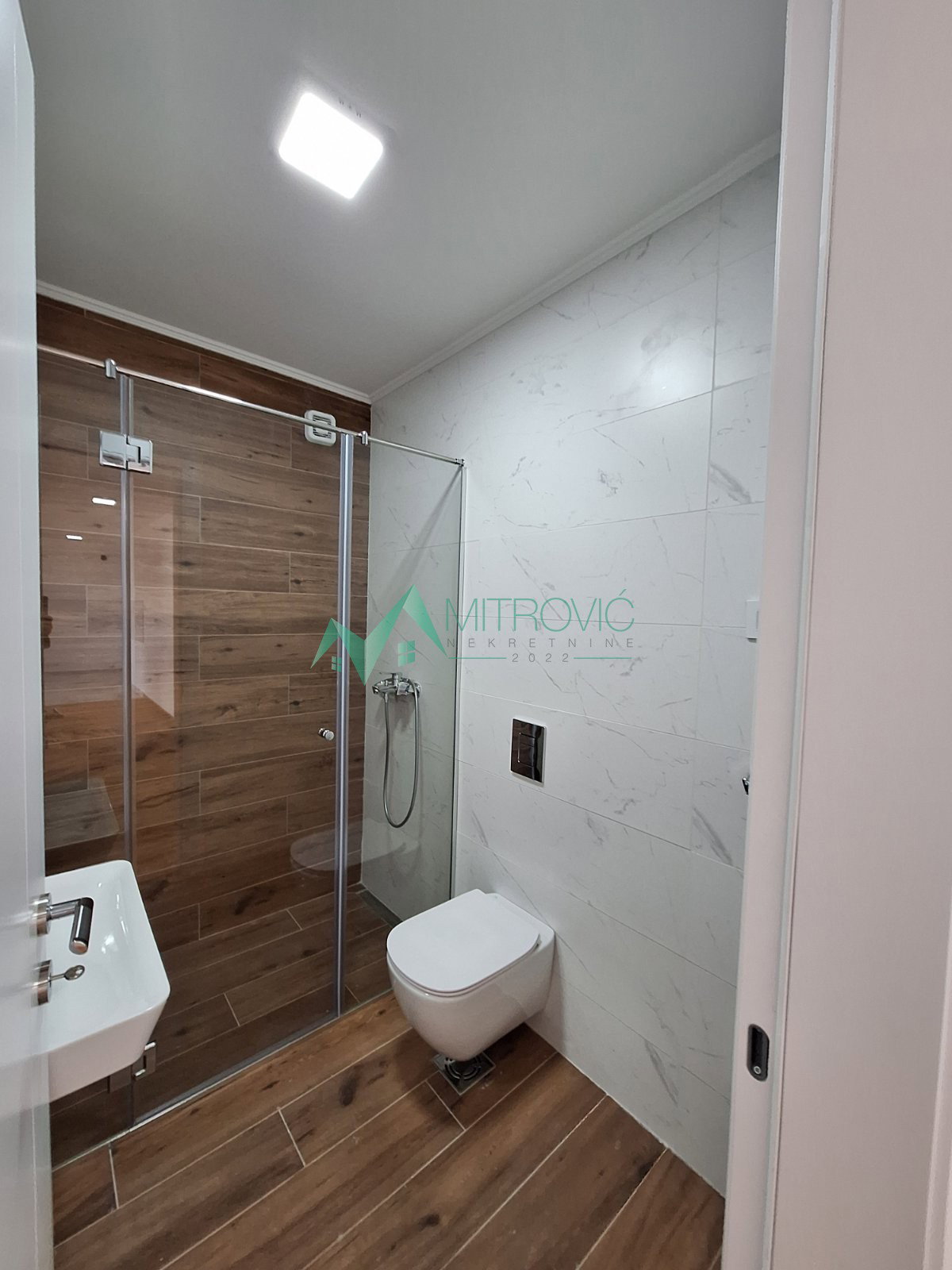 stanovi-2-5-re-bulevar-evrope-1003914-eckcd Dvoiposoban stan na prodaju, Bulevar Evrope, Novi Sad, 58m², 203.100 €