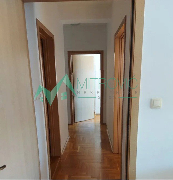 Dvoiposoban stan na prodaju, Bulevar Patrijarha Pavla, Novi Sad, 49m², 158.600 €