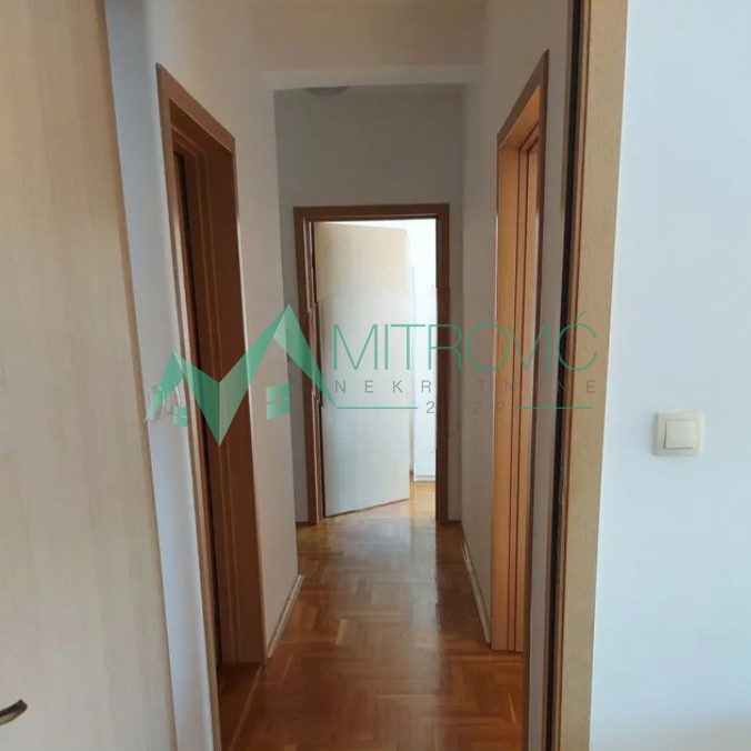 Dvoiposoban stan na prodaju, Bulevar Patrijarha Pavla, Novi Sad, 49m², 158.600 €